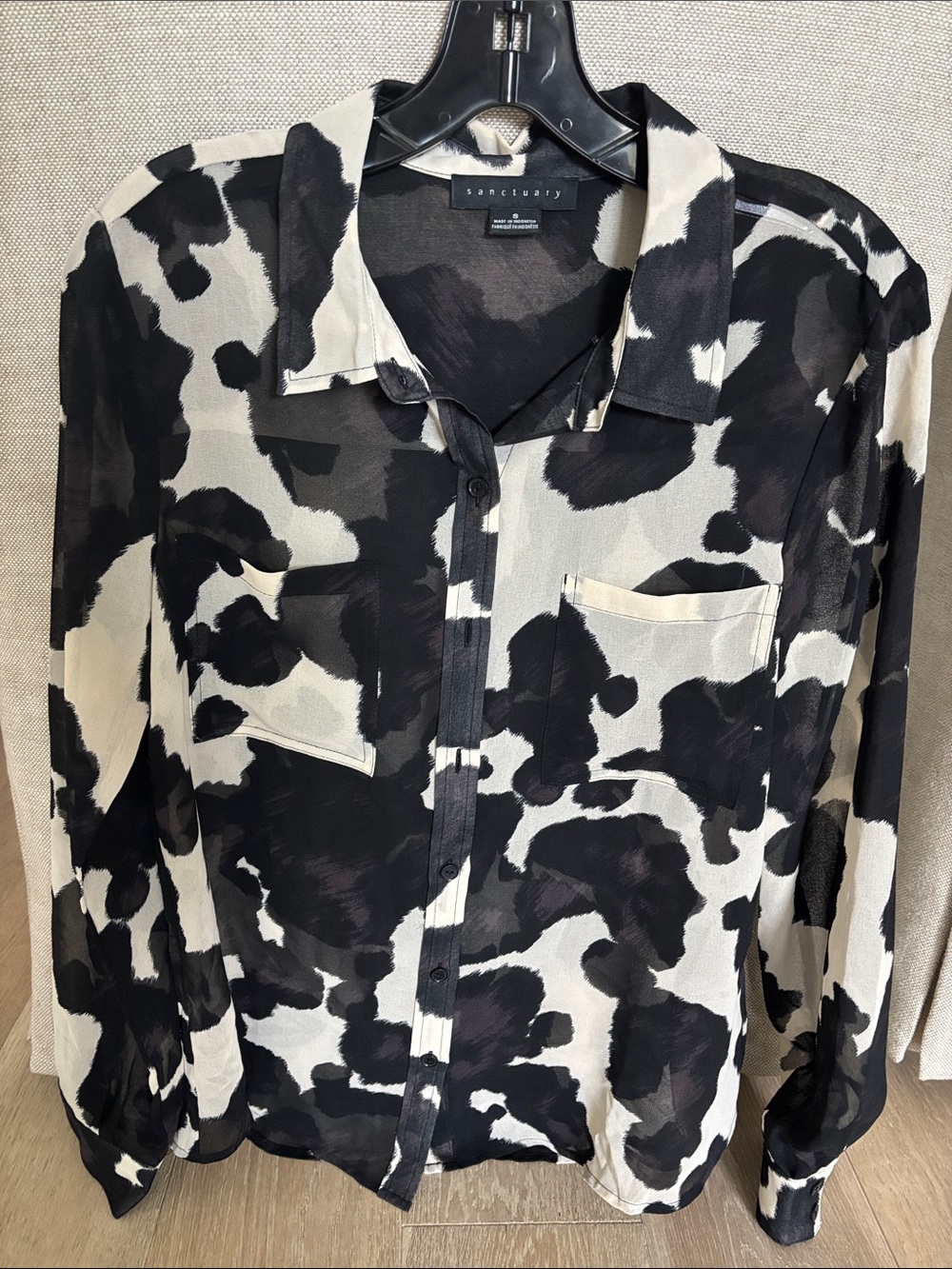 Sanctuary Black and White Patterned Lightweight Shirt